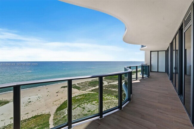 Building Photo - 900 N Ocean Blvd