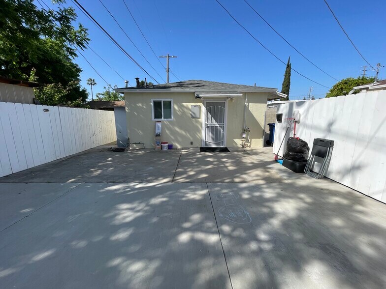 Building Photo - 14788 Polk St