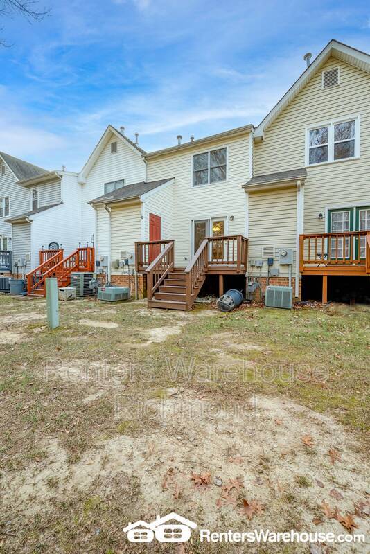 Building Photo - 7029 Pine Orchard Ct
