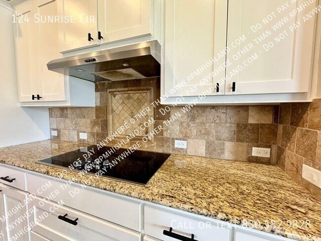 Building Photo - 124 Sunrise Cir