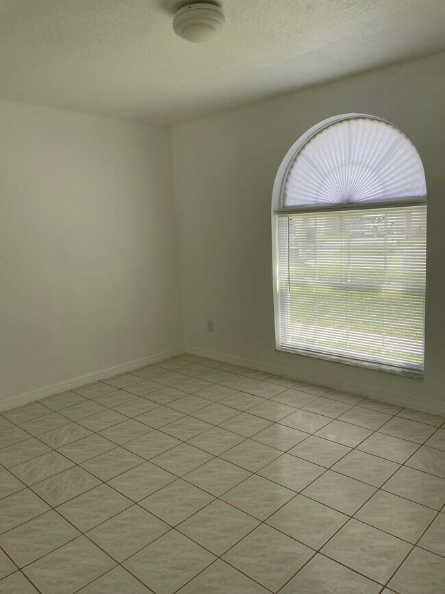 Building Photo - 12788 Majorama Dr