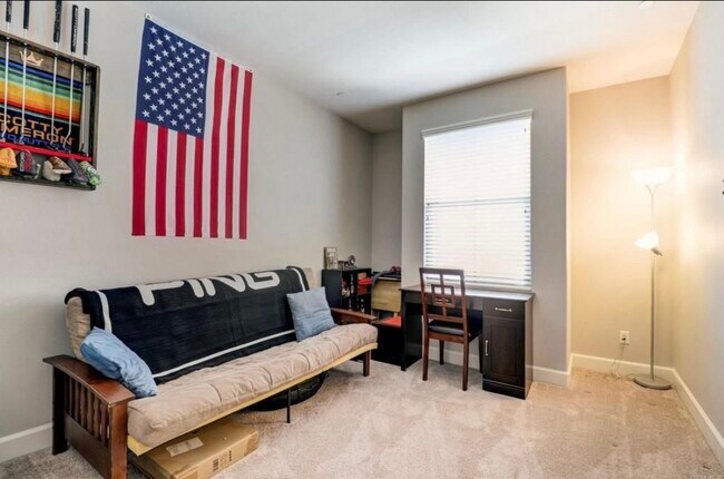 Building Photo - 445 Adobe Estates Dr