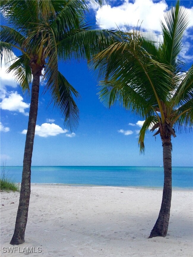 Building Photo - 1016 7th St S