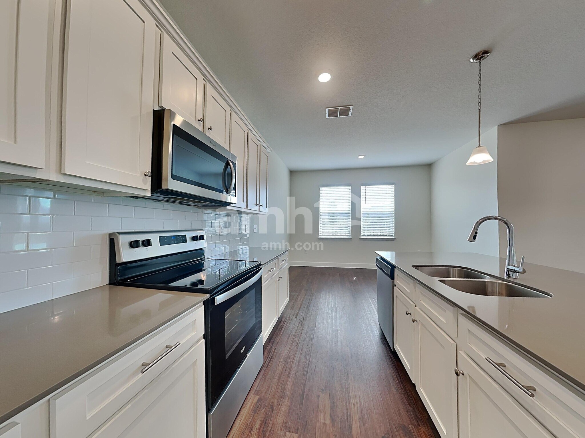 Building Photo - 2108 Saffron Walden Dr