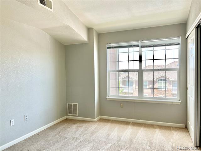 Building Photo - 7440 S Blackhawk St