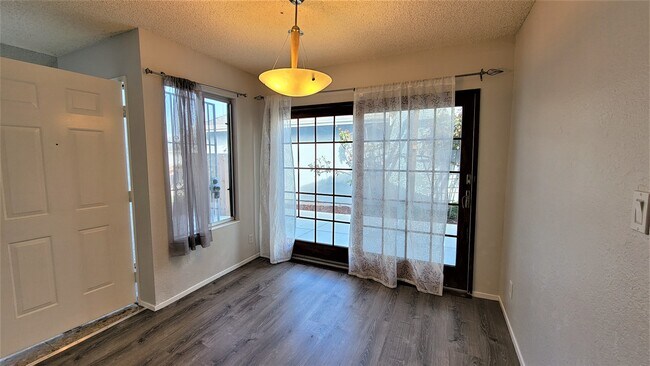Building Photo - 4265 Nerissa Circle