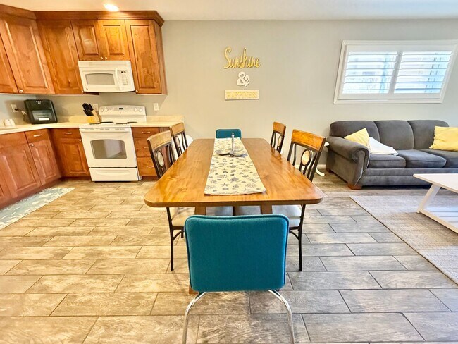 Building Photo - Resort Style Living - Getting freshly remodeled! Very Nice Sports Village Condo with lots of grea...