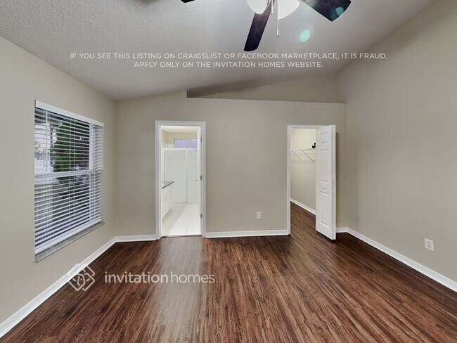 Building Photo - 6647 Clair Shore Dr