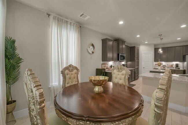 Building Photo - 23610 Iris Field Ct