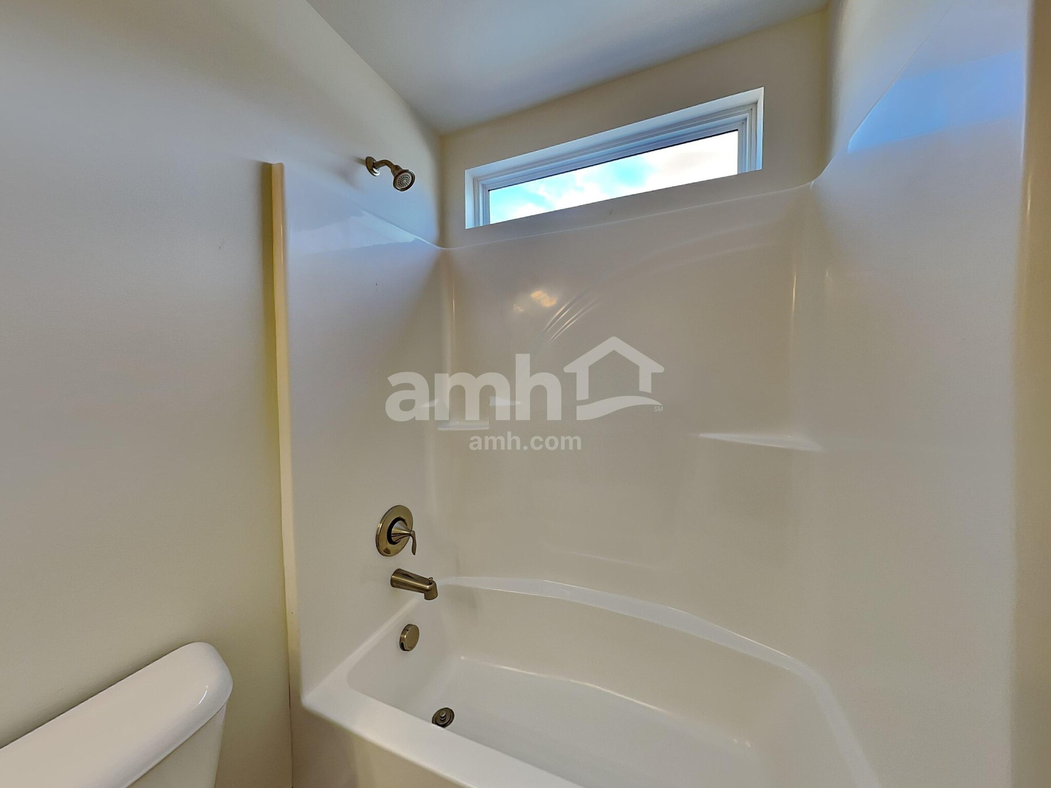 Building Photo - 5125 Jack Byrnes Dr