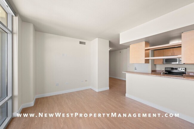 Building Photo - Light and Bright Little Italy 2-Bedroom at