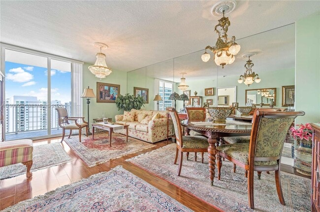 Building Photo - 1250 S Miami Ave