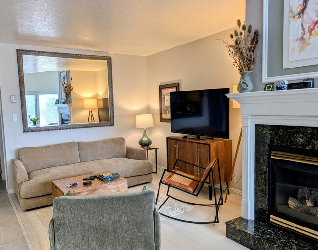 Building Photo - 5179 E 3900 N