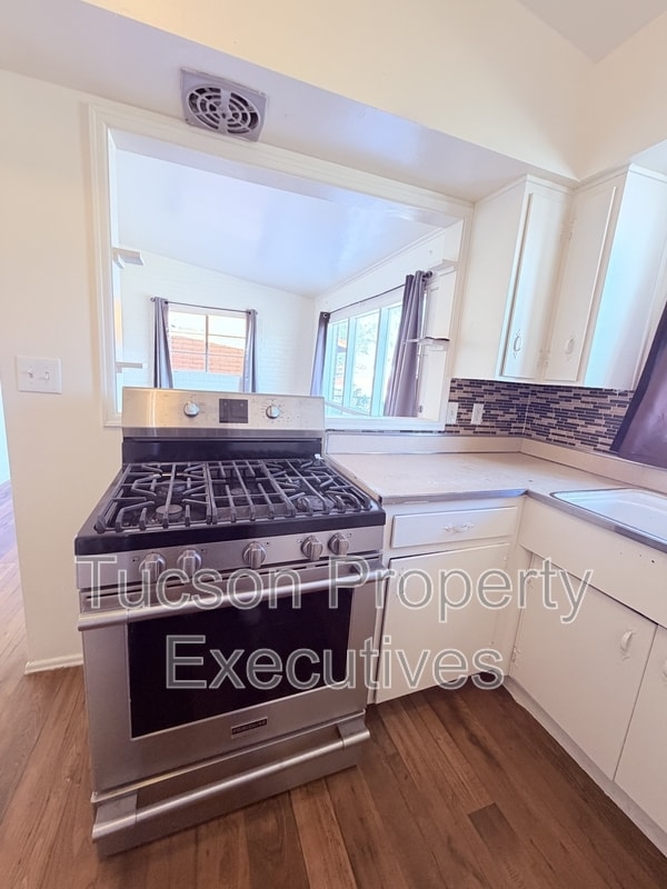 Building Photo - 1603 N Highland Ave