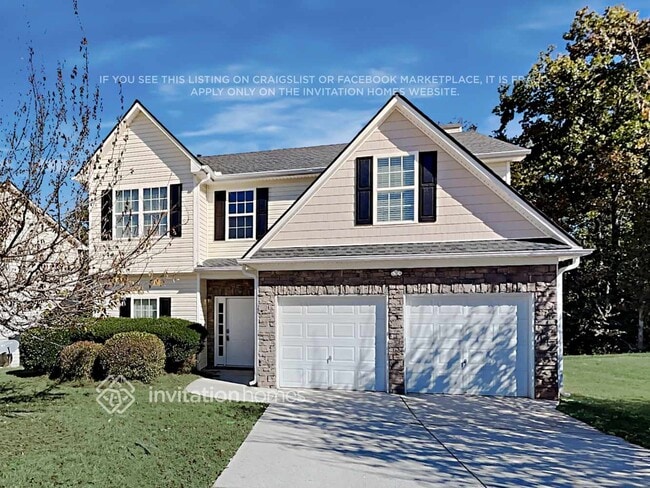 Building Photo - 4700 Ferncrest Pl