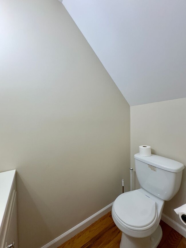 Building Photo - Two-Bedroom Townhome next to Patterson Park!