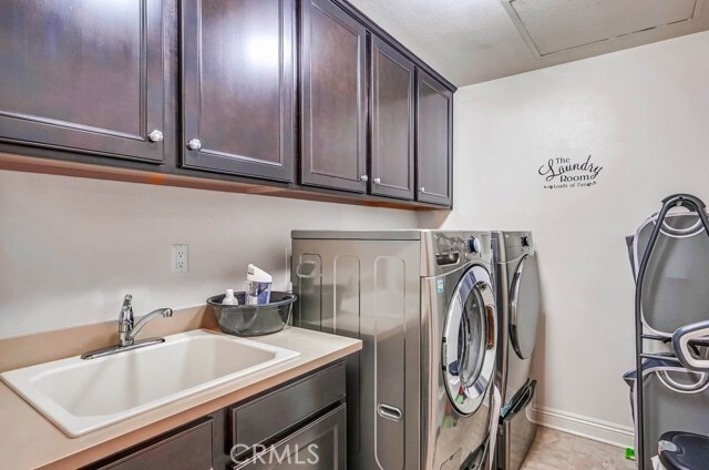 Building Photo - 6850 Lucite Dr