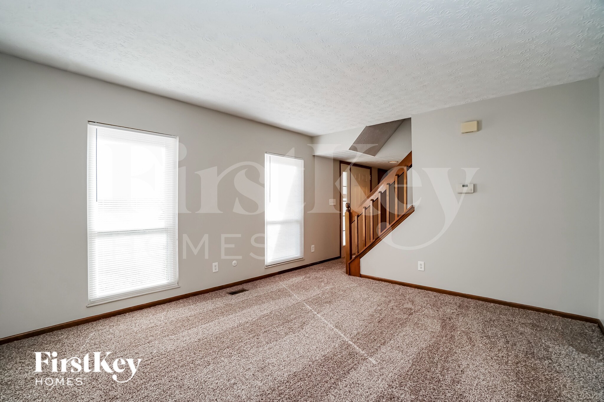 Building Photo - 819 Lindenhaven Ct