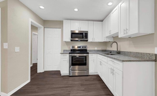 Building Photo - 4837 Andromeda Rd