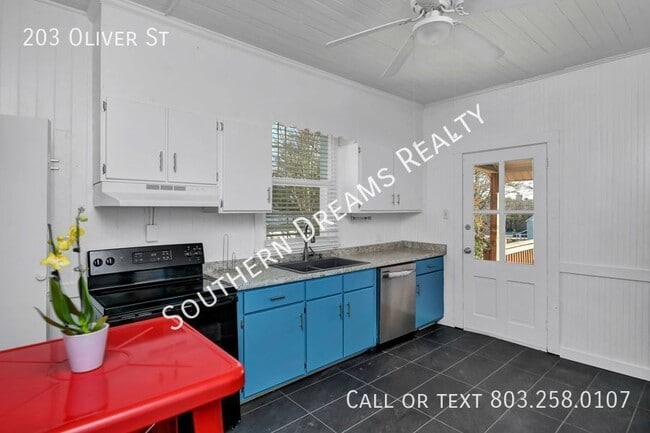Building Photo - 203 Oliver St
