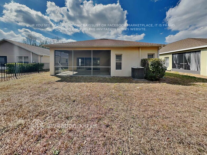 Building Photo - 9342 Beaufort Ct