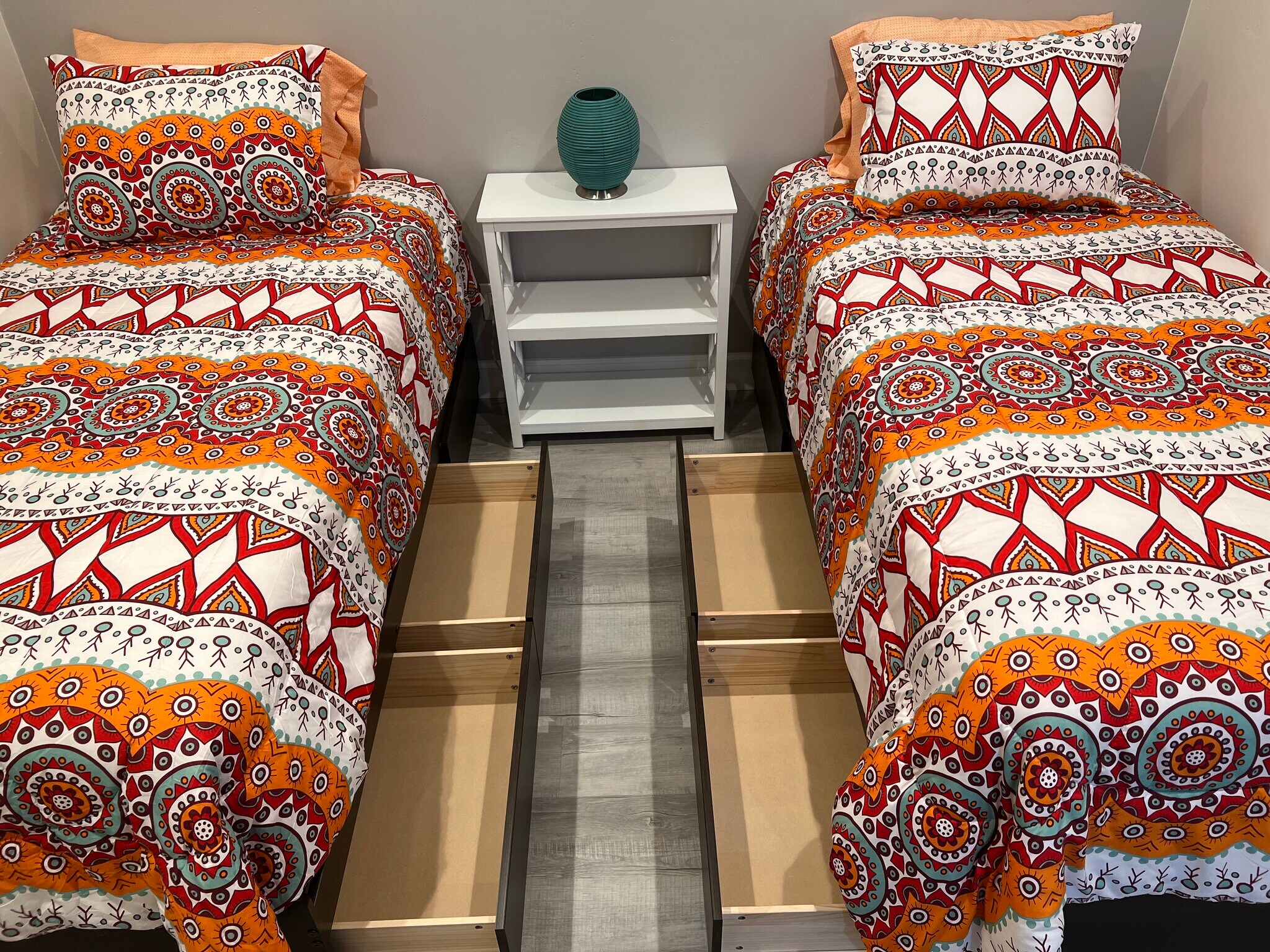 Building Photo - 1143 E Sandpiper Dr