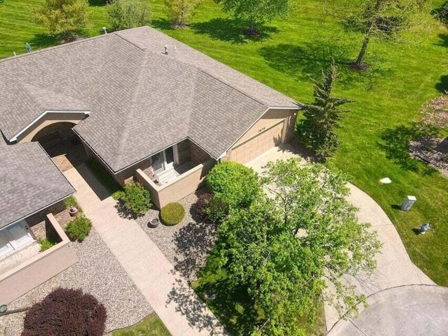 Building Photo - 3636 Augusta Dr