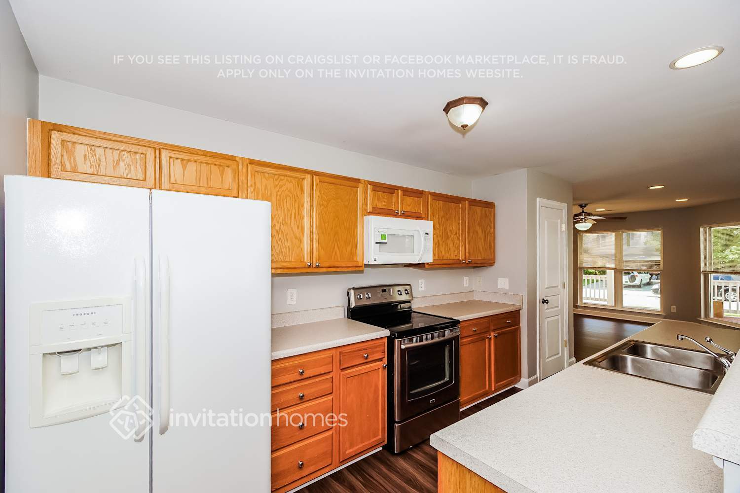 Building Photo - 203 Wolf Creek Ln