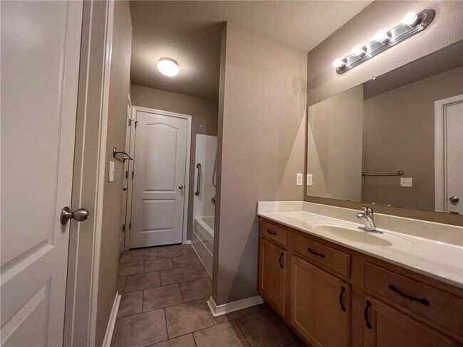 Building Photo - 3400 SW Deerfield Blvd