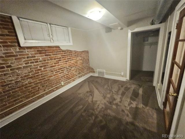 Building Photo - 803 N Marion St