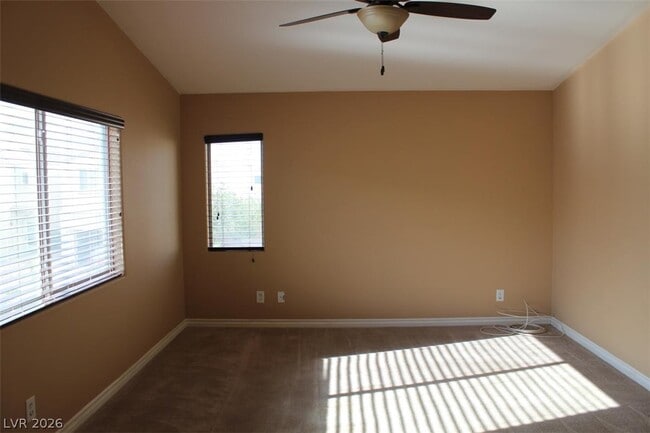 Building Photo - 8749 S Evan Lilas St