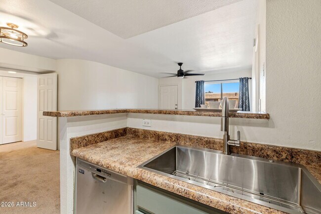 Building Photo - 3601 W Tierra Buena Ln