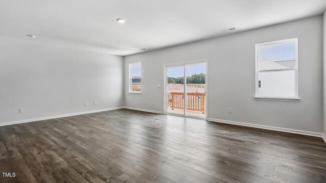Building Photo - 2241 Horton Pk Dr