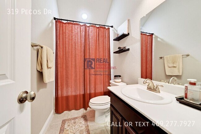 Building Photo - 319 Pecos Dr