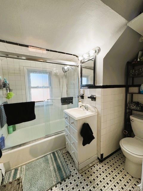 Building Photo - 244 E Hudson St