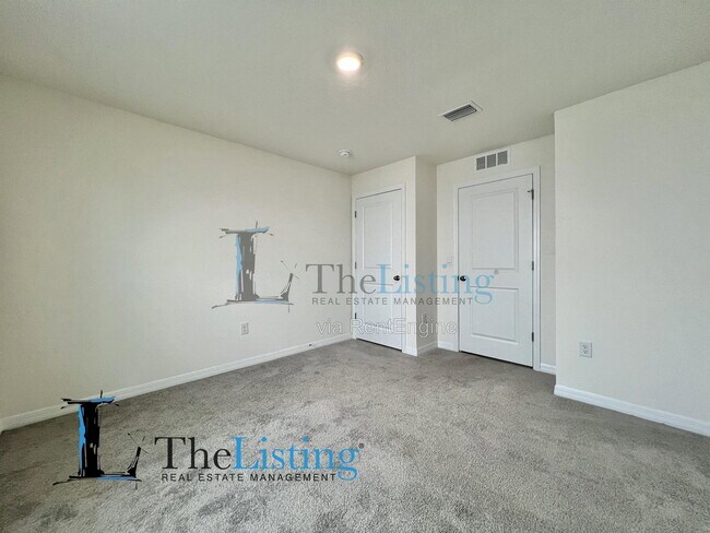 Building Photo - 822 Will Scarlett Ave