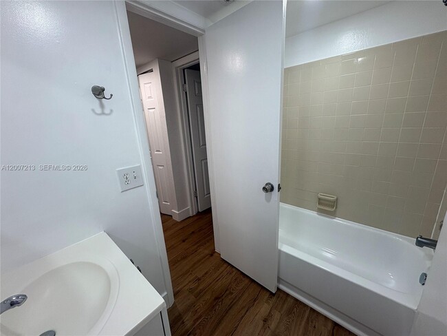 Building Photo - 3251 NW 102nd Terrace