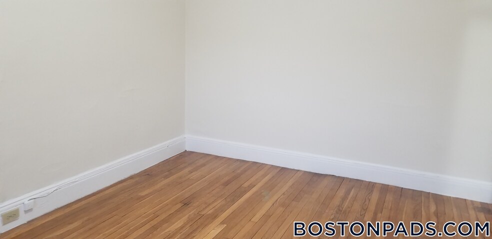 Building Photo - 1175 Boylston St