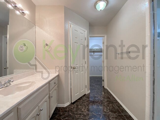 Building Photo - Beautiful 3bed/ 2bath home in Mission, TX