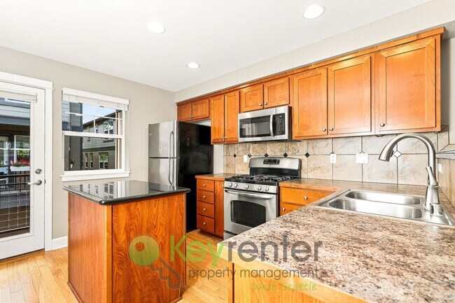 Building Photo - 7116 27th Ave SW
