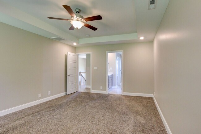 Building Photo - 1121 Cardinal Creek Dr