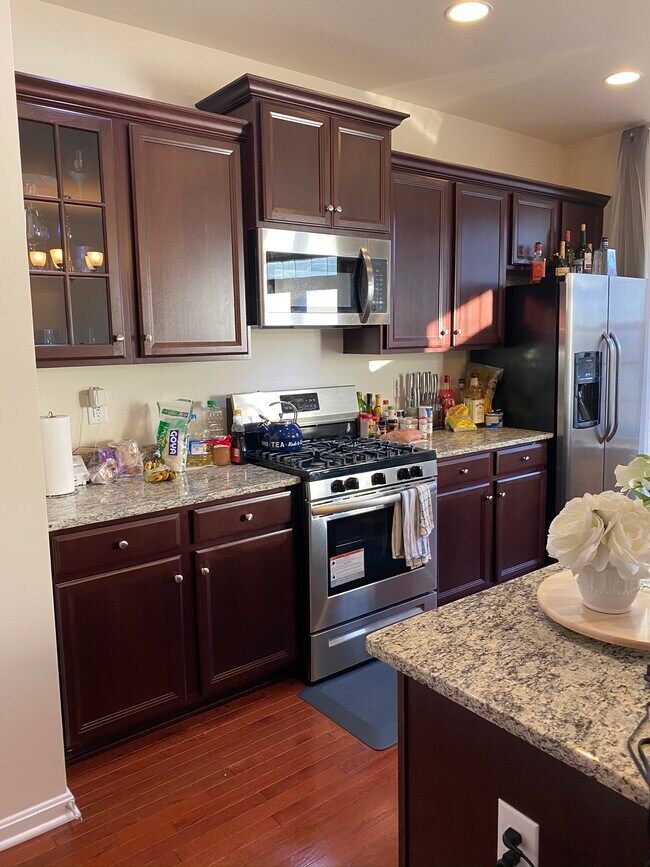 Building Photo - Smithview Place