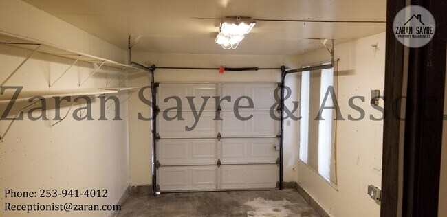 Building Photo - 757