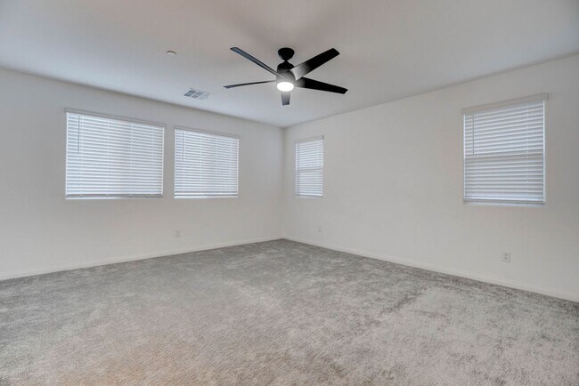 Building Photo - 111 Balsam Leaf Ct