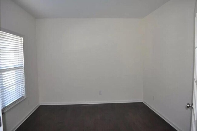Building Photo - 6830 Rocking Horse Ln