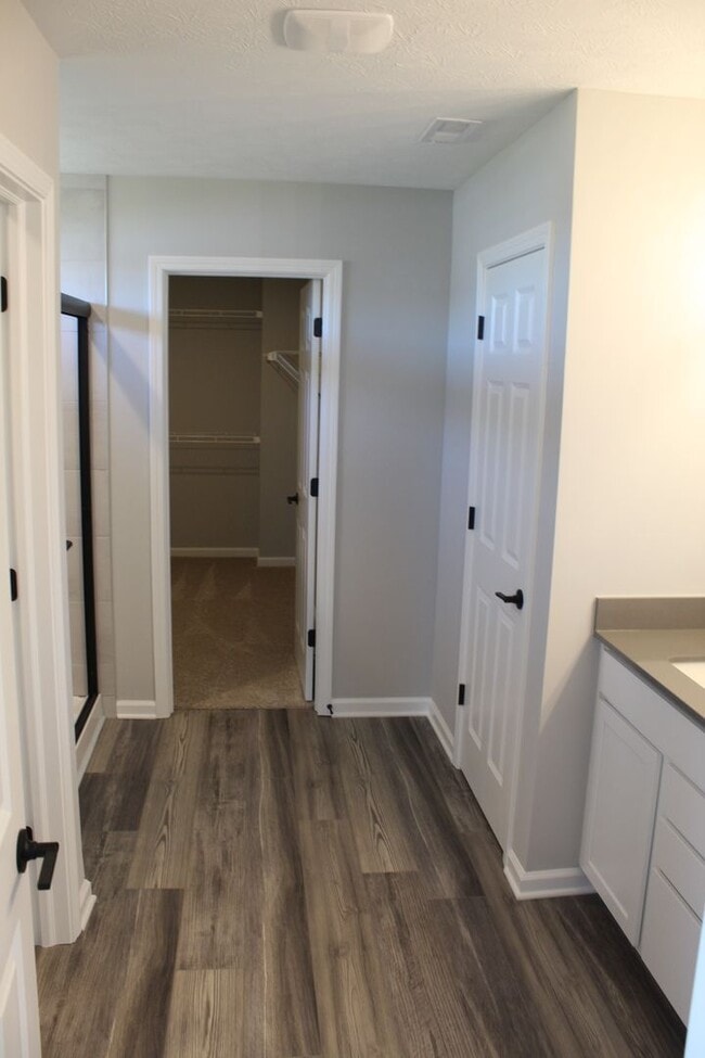 Building Photo - Spacious 4 BR in Brownsburg!