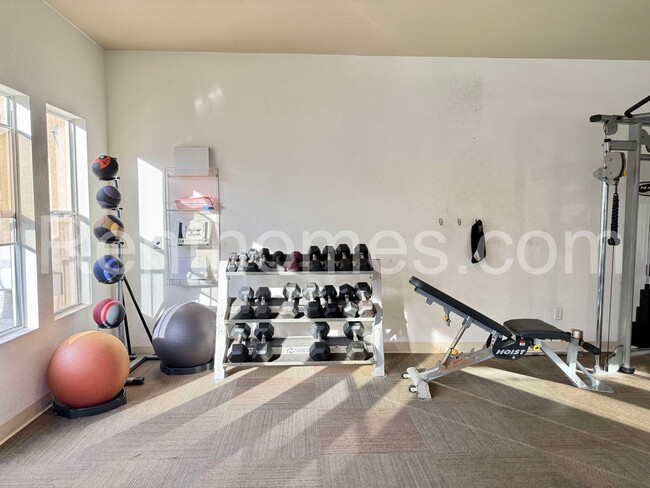 Building Photo - 11679 Westview Pkwy