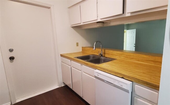 Building Photo - 4509 Brown Bark Pl