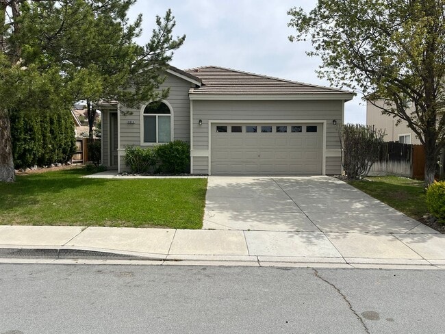 Building Photo - Beautiful 3 Bed, 2 Bath Home with 2-Car Garage in Desirable Sparks Neighborhood