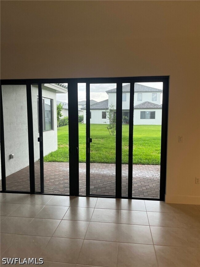 Building Photo - 5243 Nevola Ave
